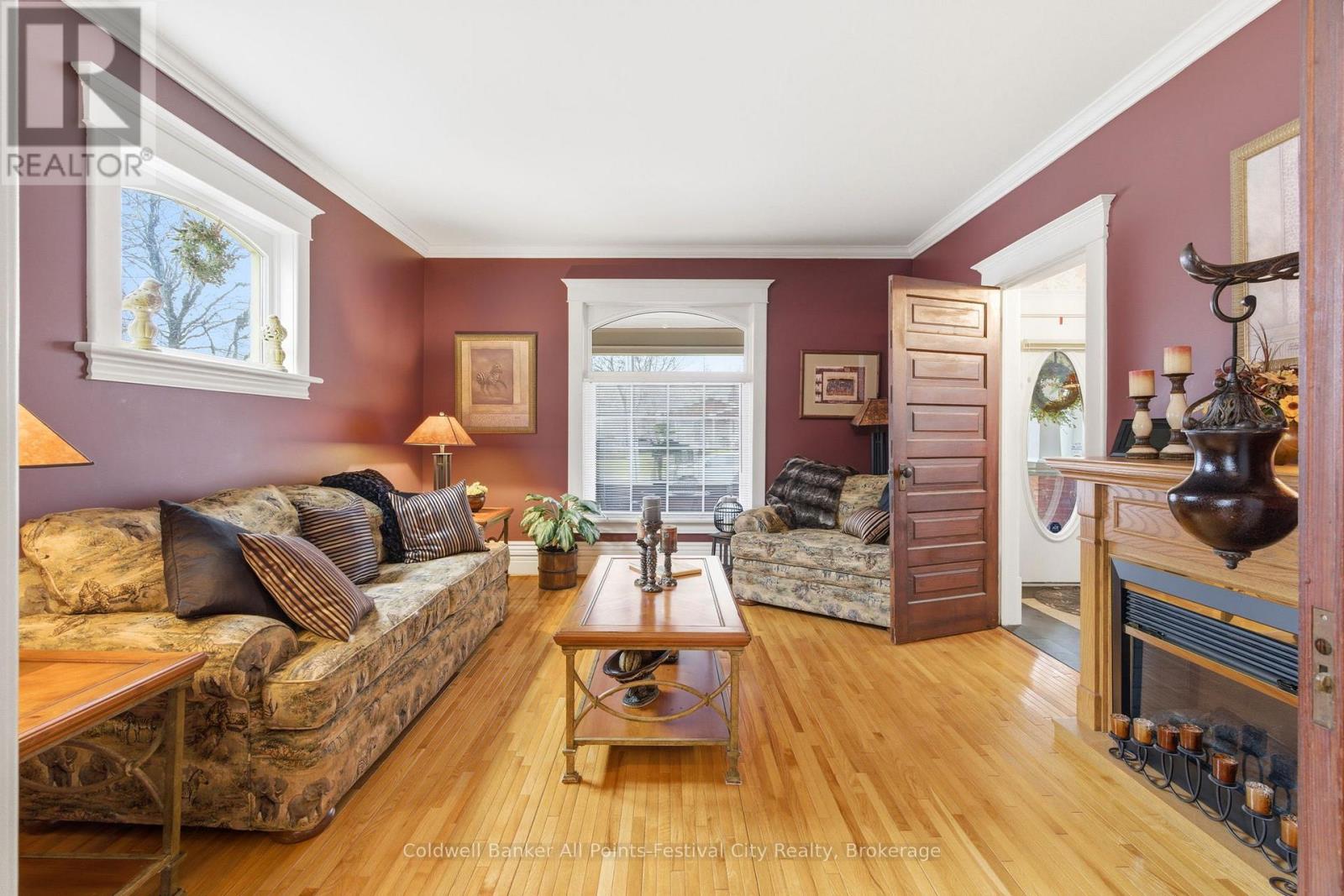 164 Palmerston Street, Goderich, Ontario  N7A 3E8 - Photo 9 - X12994654