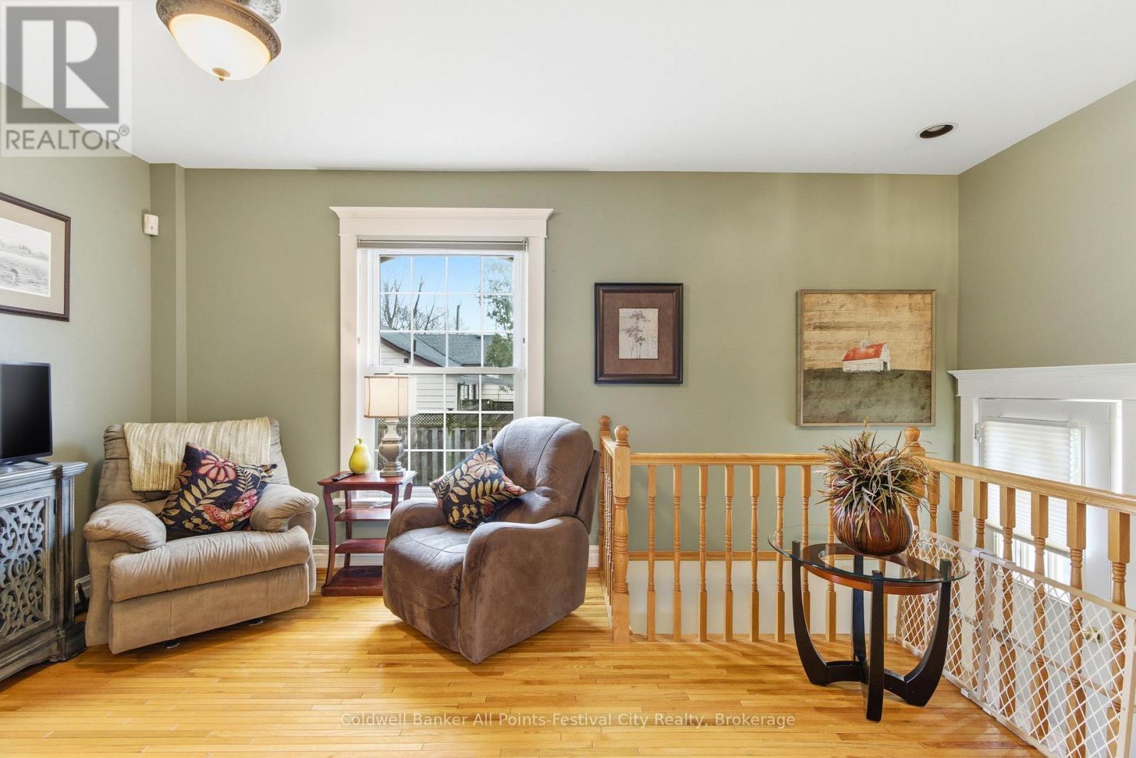 164 Palmerston Street, Goderich, Ontario  N7A 3E8 - Photo 8 - X12994654