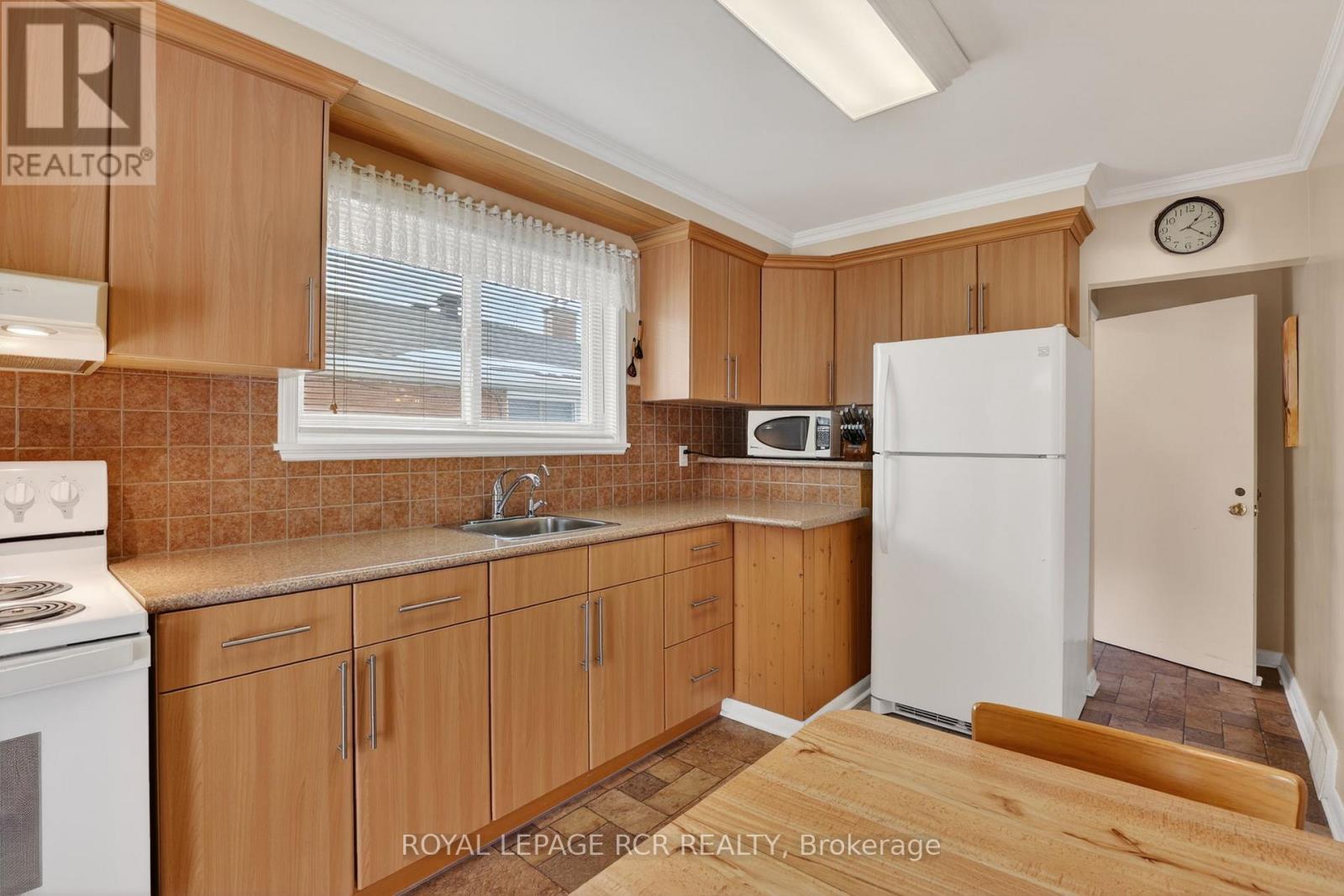 6 Ailsa Craig Court, Toronto, Ontario  M2R 2B8 - Photo 16 - C12902474