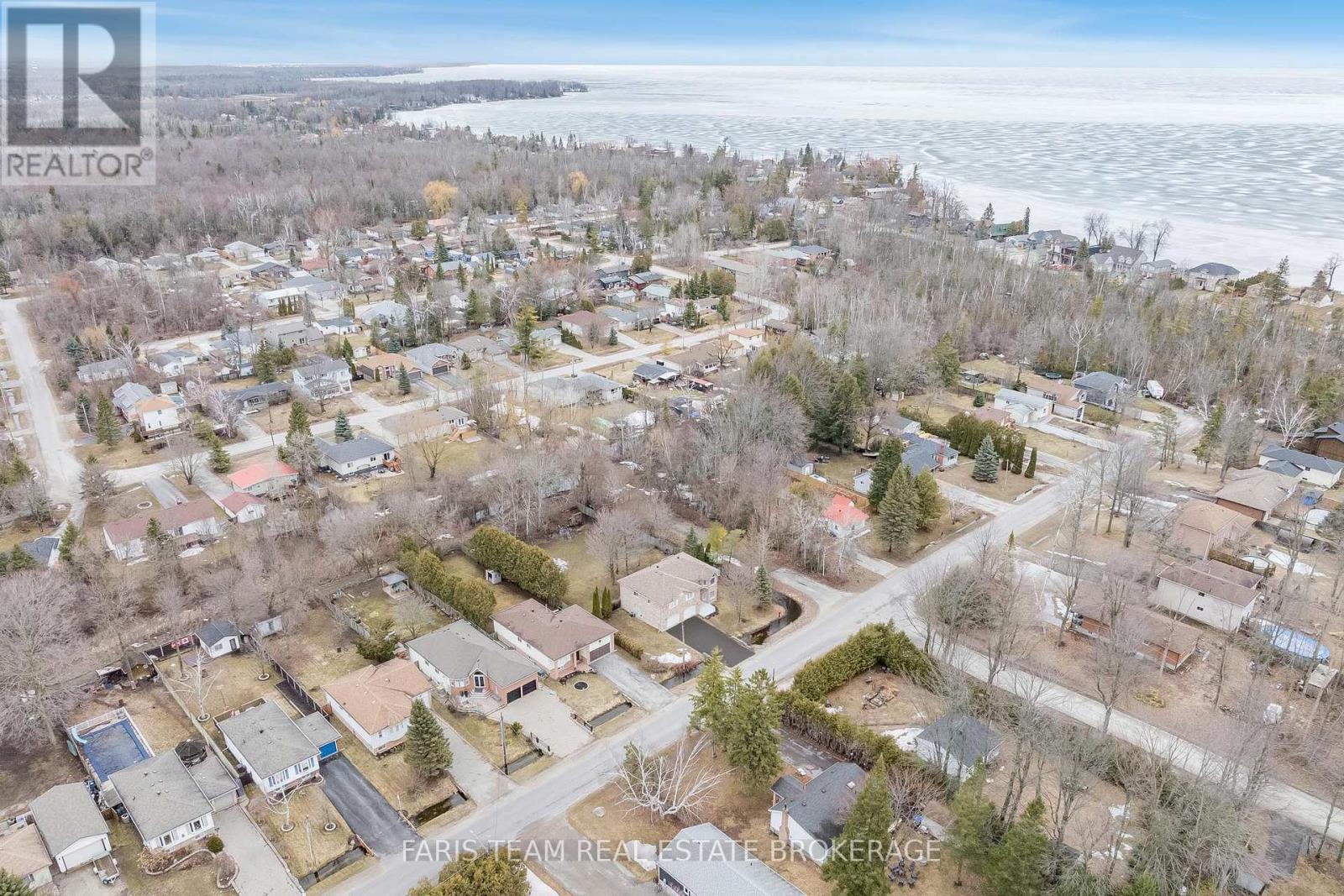 704 Trinity Street, Innisfil, Ontario  L9S 2G8 - Photo 42 - N12951320