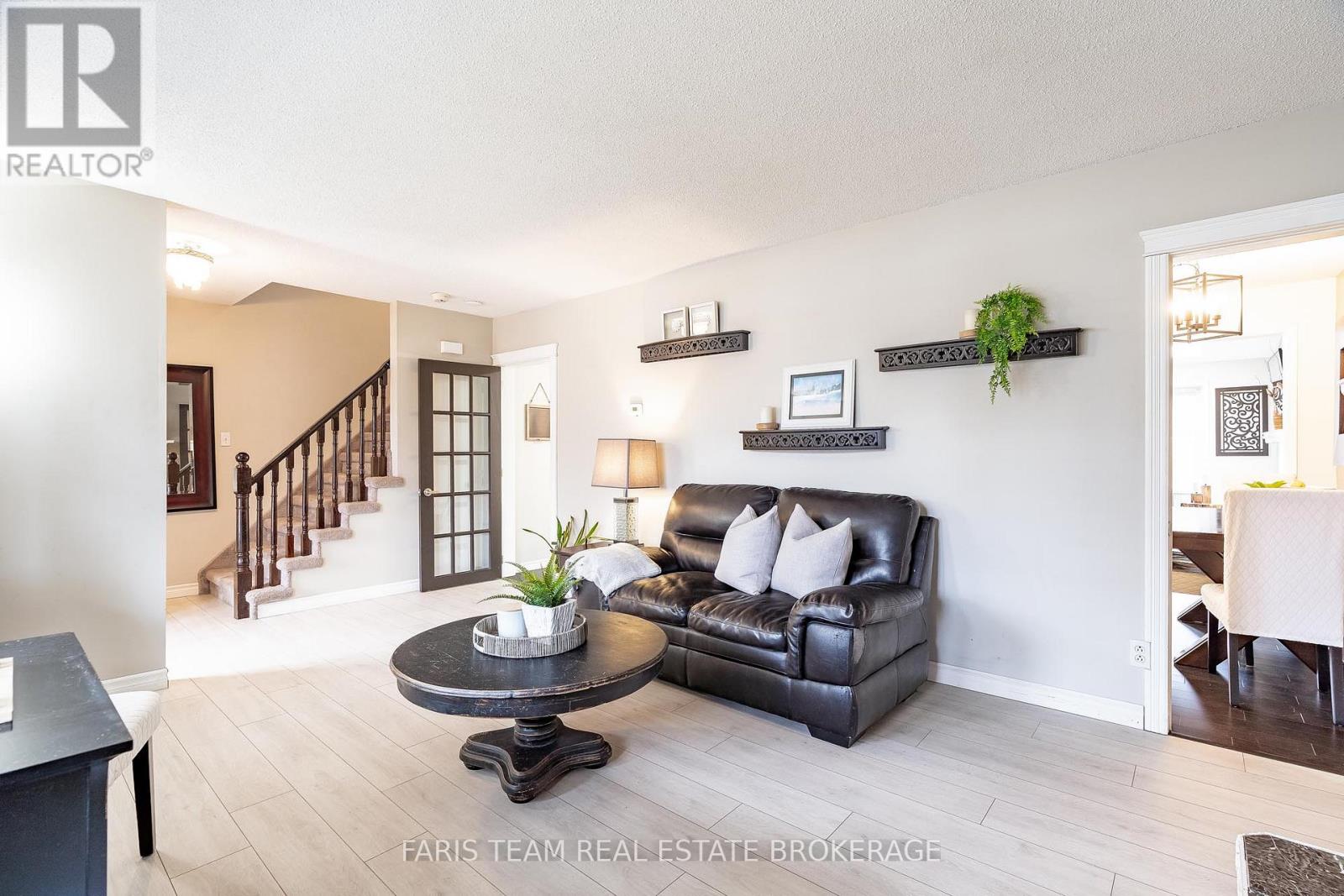 44 Regent Street, Kawartha Lakes, Ontario  K9V 3V2 - Photo 18 - X12949078