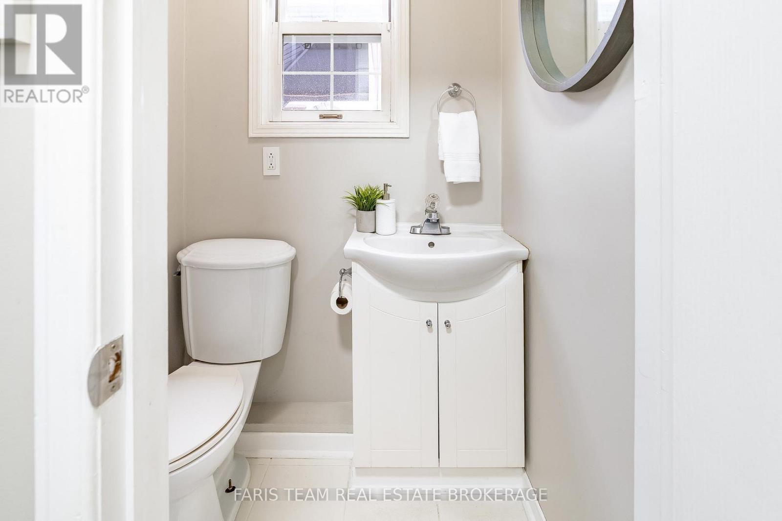 44 Regent Street, Kawartha Lakes, Ontario  K9V 3V2 - Photo 19 - X12949078