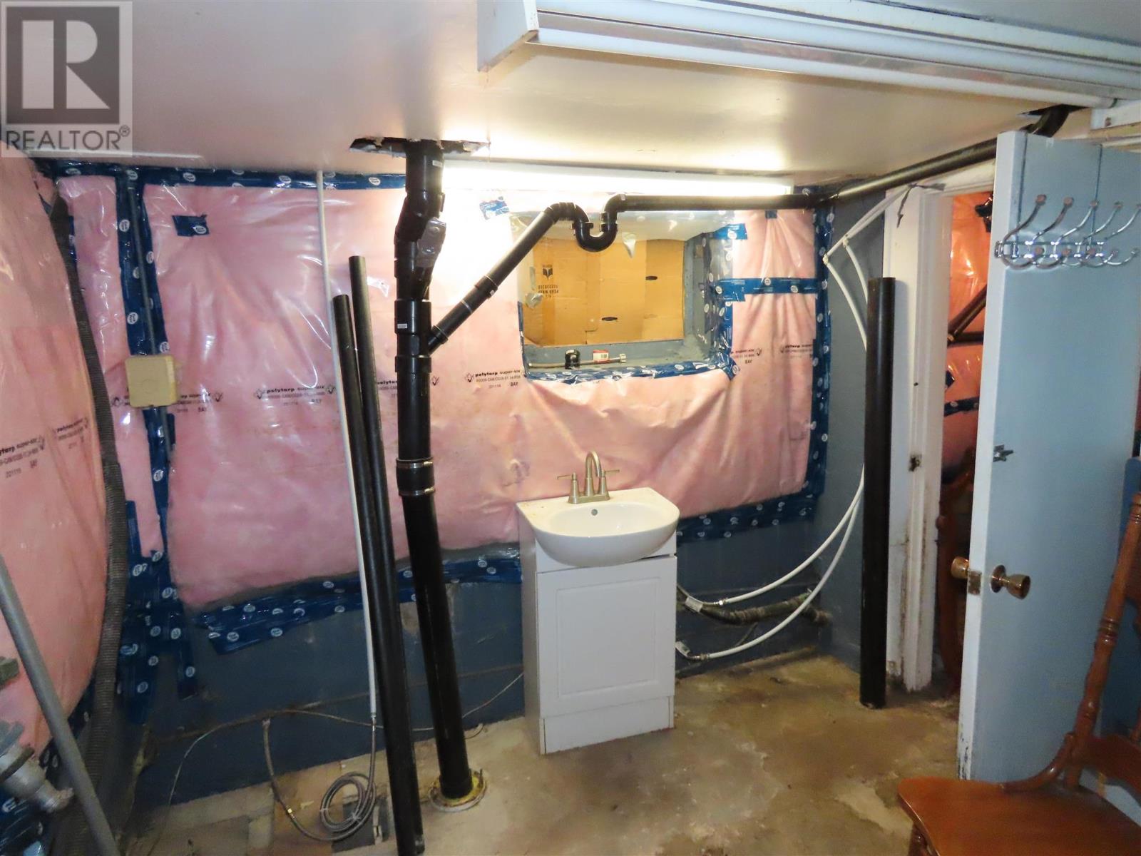 23 St Andrews Ter, Sault Ste Marie, Ontario  P6B 1B2 - Photo 15 - SM260327