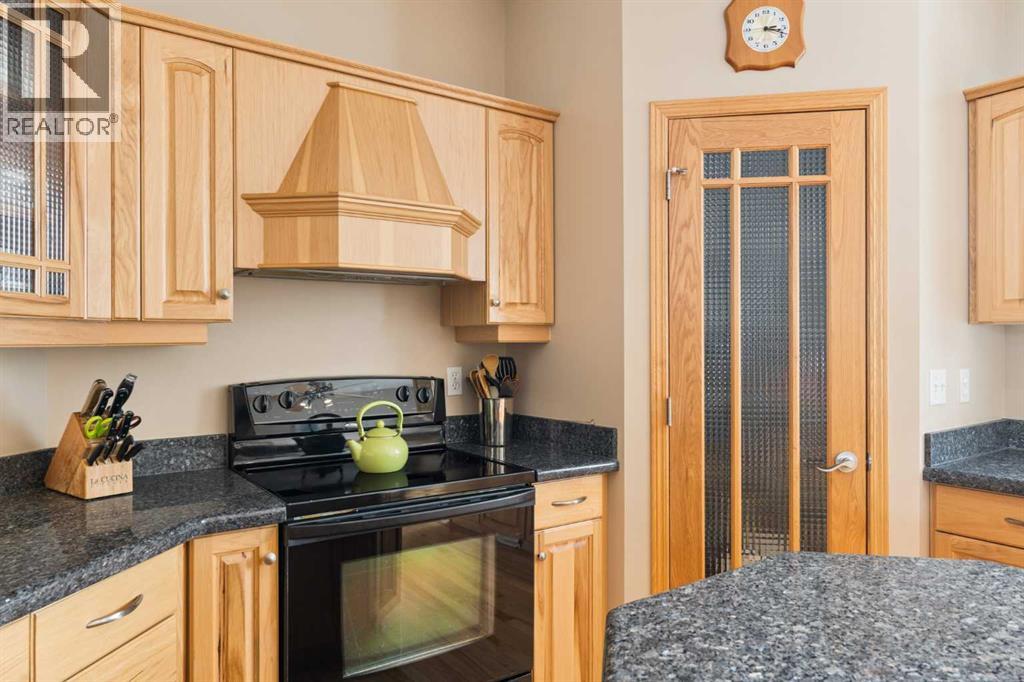 59 Gray Way, Rural Rocky View County, Alberta  T3R 1K7 - Photo 9 - A2301863