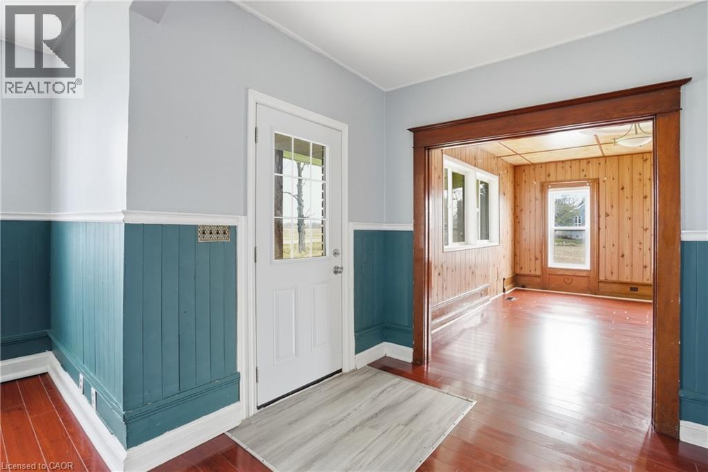 53 Young Road, Dunnville, Ontario  N1A 2W7 - Photo 3 - 40821918