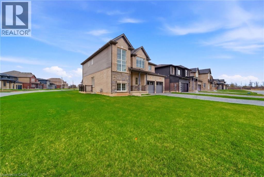 778 Bradford Avenue, Fort Erie, Ontario  L2A 0H3 - Photo 4 - 40821910