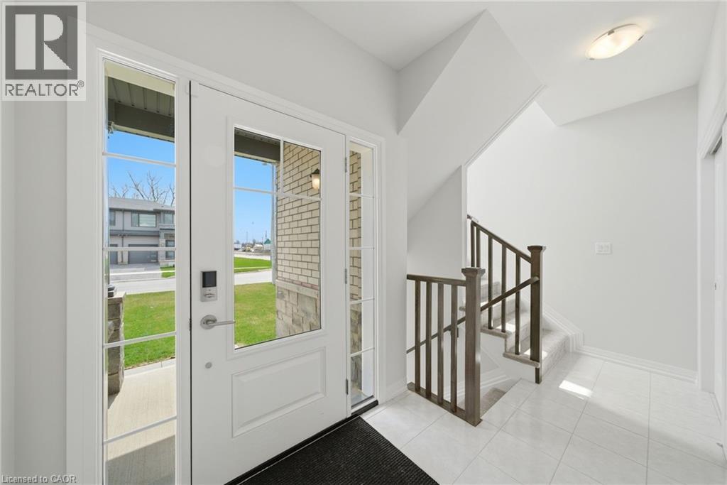 778 Bradford Avenue, Fort Erie, Ontario  L2A 0H3 - Photo 5 - 40821910