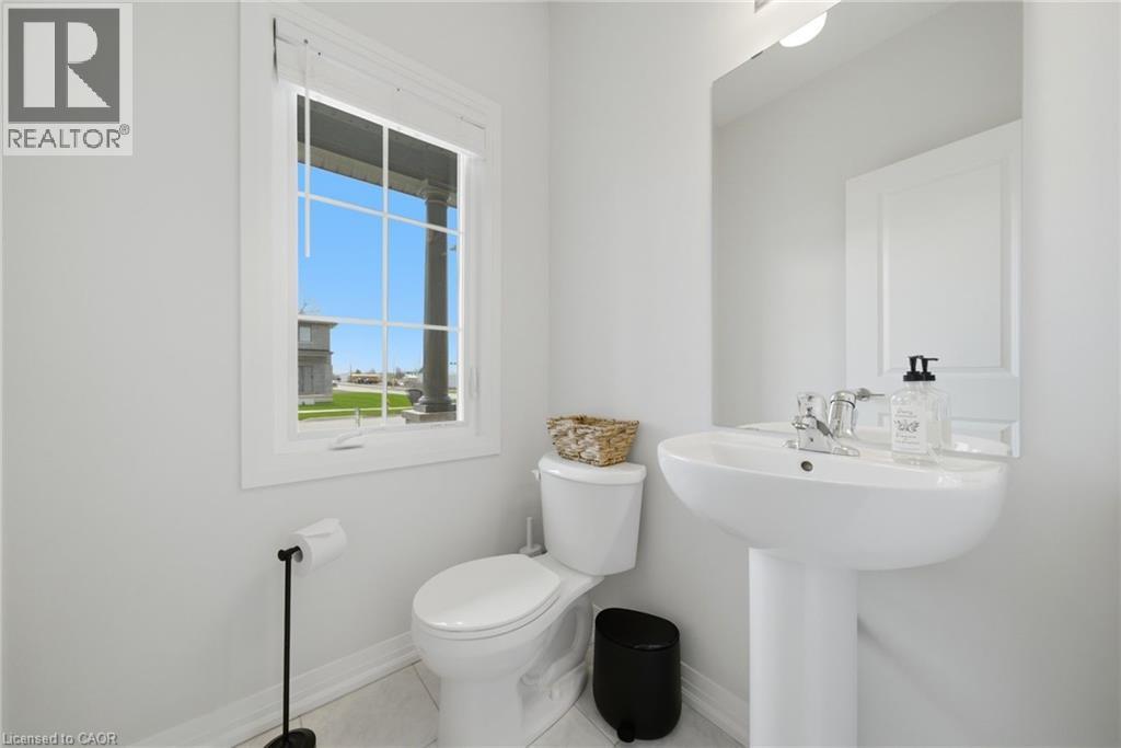 778 Bradford Avenue, Fort Erie, Ontario  L2A 0H3 - Photo 7 - 40821910