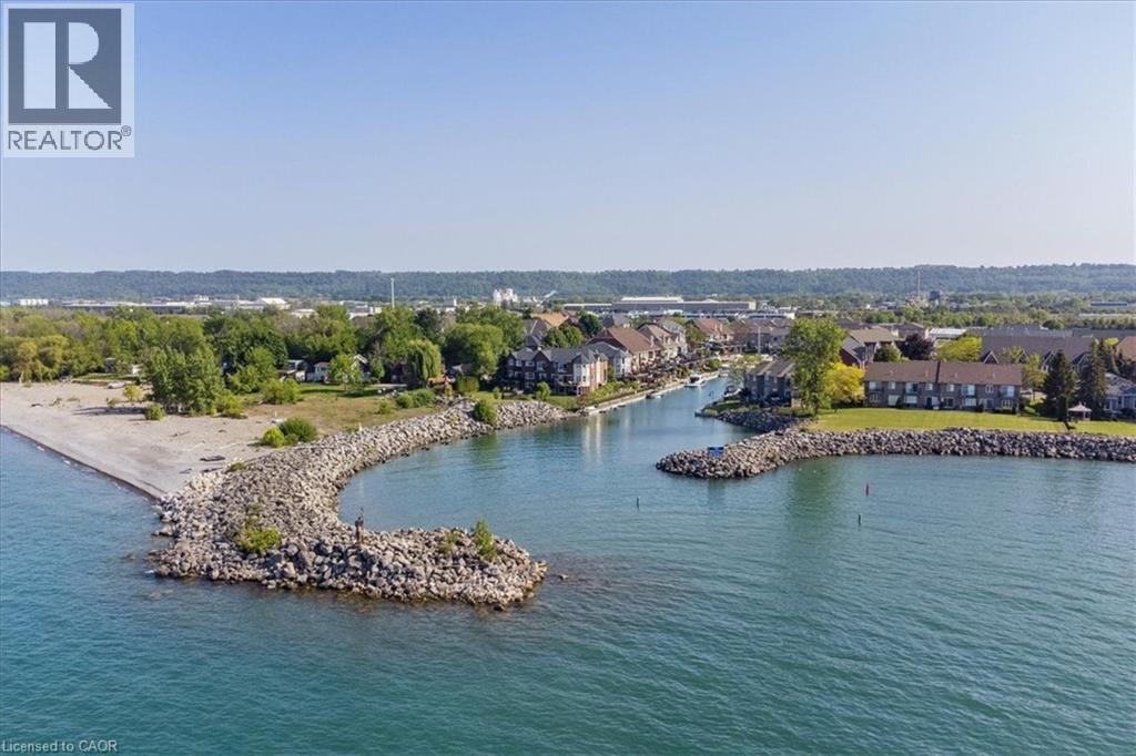 44 Sunvale Place, Stoney Creek, Ontario  L8E 4Z7 - Photo 4 - 40821859