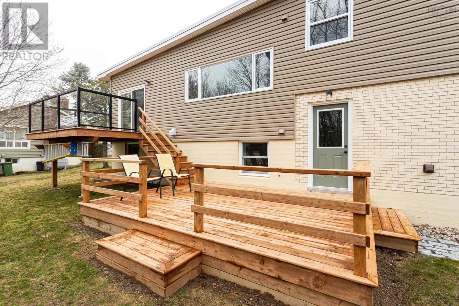 9 Crestview Drive, Halifax, Nova Scotia  B3P 1G1 - Photo 30 - 202607810