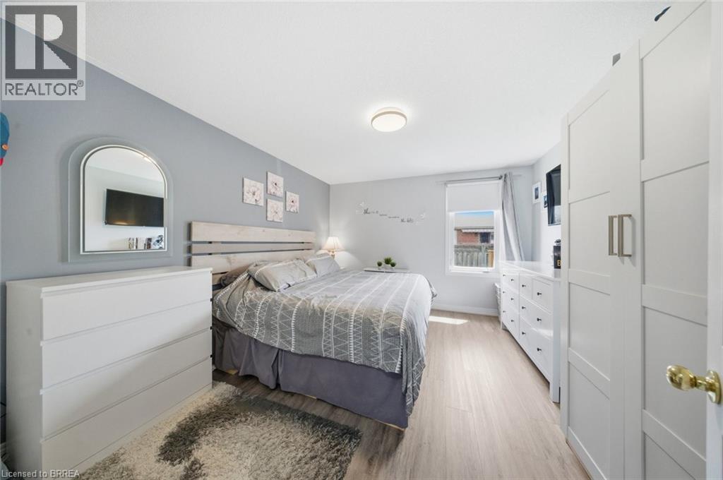 385 Park Road N Unit# 10, Brantford, Ontario  N3R 0A1 - Photo 16 - 40818946