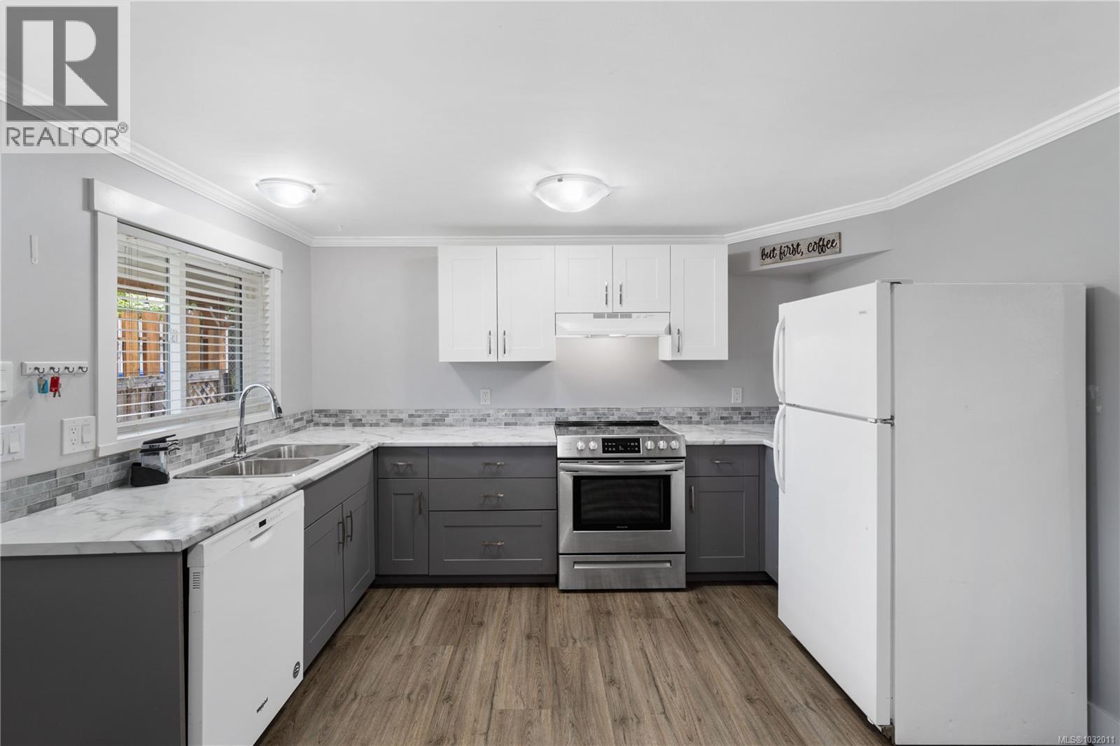 145 Hirst Ave, Parksville, British Columbia  V9P 2E9 - Photo 6 - 1032011