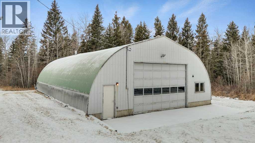 425016 Range Road 250, Rural Ponoka County, Alberta  T4J 1R4 - Photo 3 - A2295965