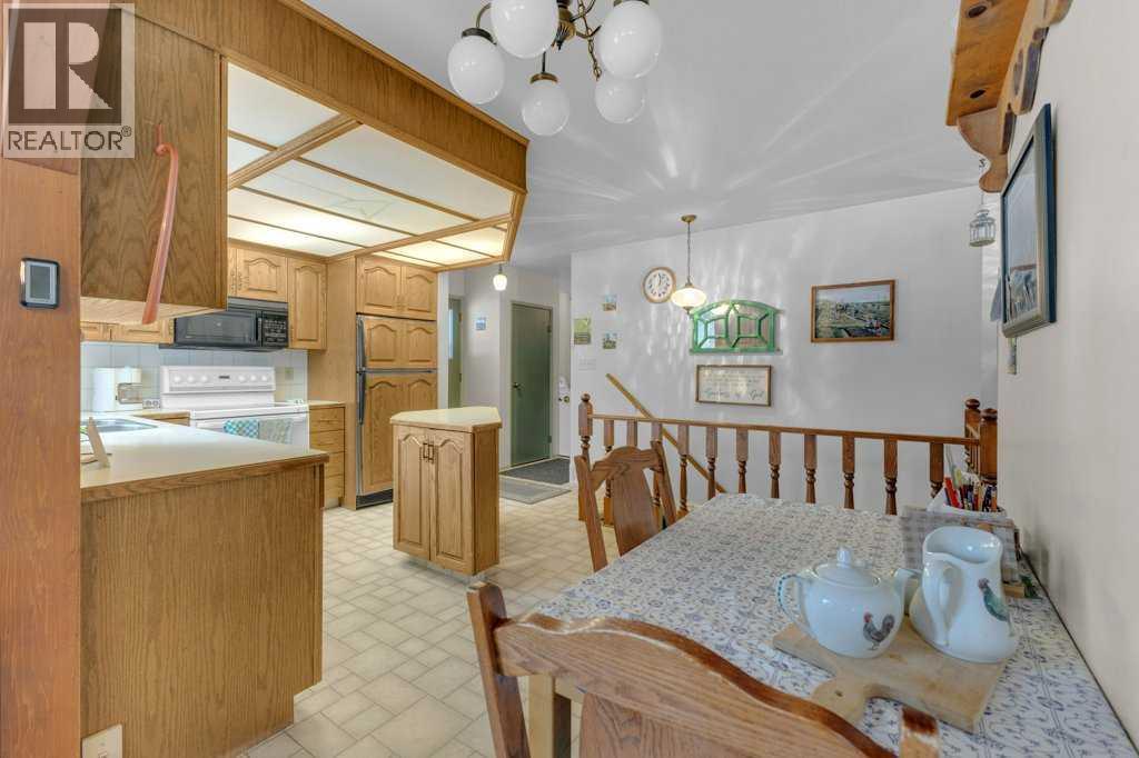 425016 Range Road 250, Rural Ponoka County, Alberta  T4J 1R4 - Photo 9 - A2295965