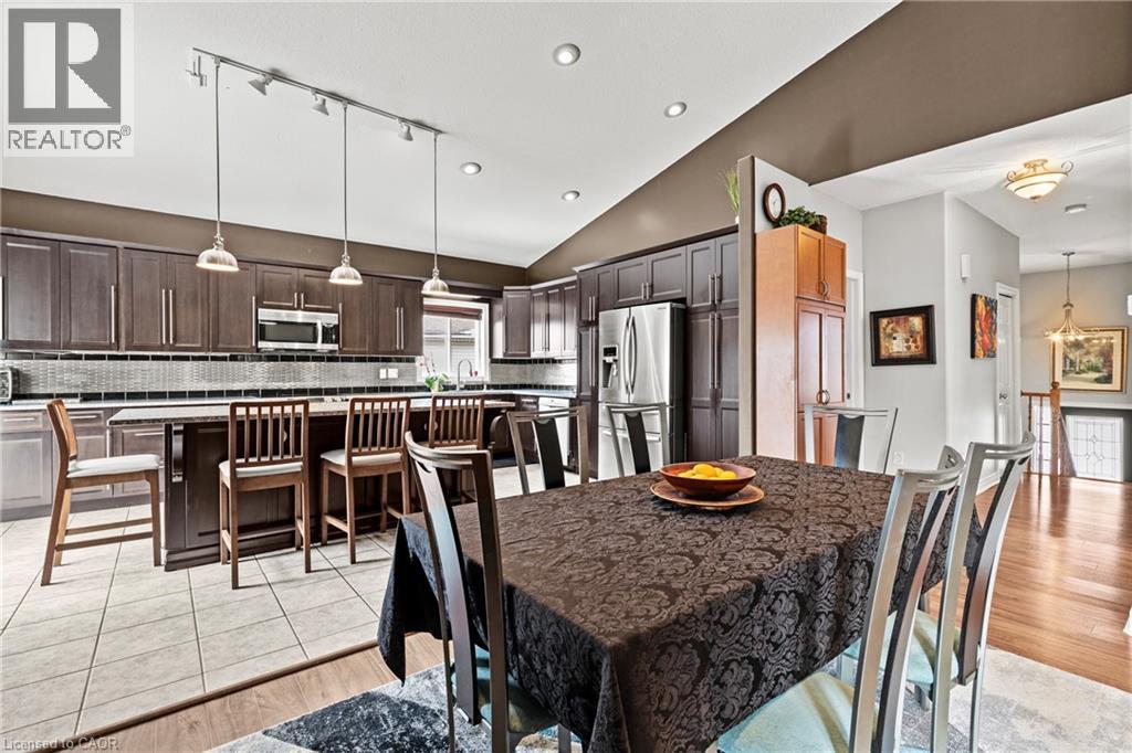 7852 Charnwood Avenue, Niagara Falls, Ontario  L2H 3E2 - Photo 14 - 40819662