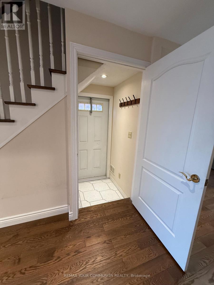 81 Waterfall Road, Vaughan, Ontario  L4L 5B3 - Photo 15 - N12946542