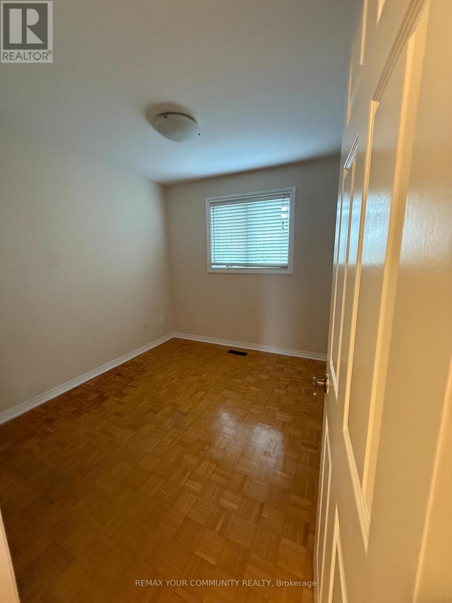 81 Waterfall Road, Vaughan, Ontario  L4L 5B3 - Photo 10 - N12946542