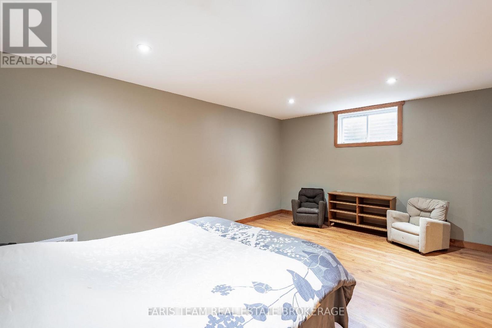 13 Maitland Drive, Barrie, Ontario  L4M 5W1 - Photo 20 - S12964874