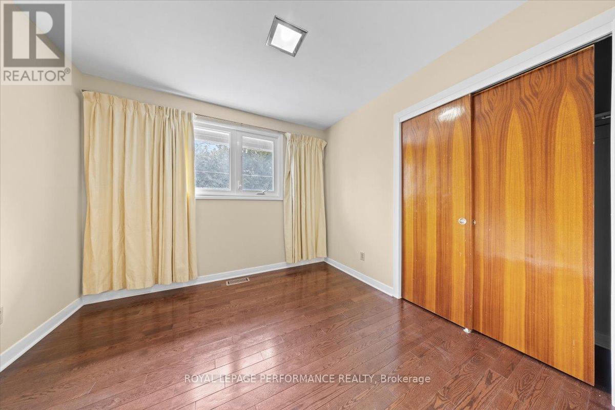 2212 St Laurent Boulevard, Ottawa, Ontario  K1G 1B2 - Photo 13 - X12927430