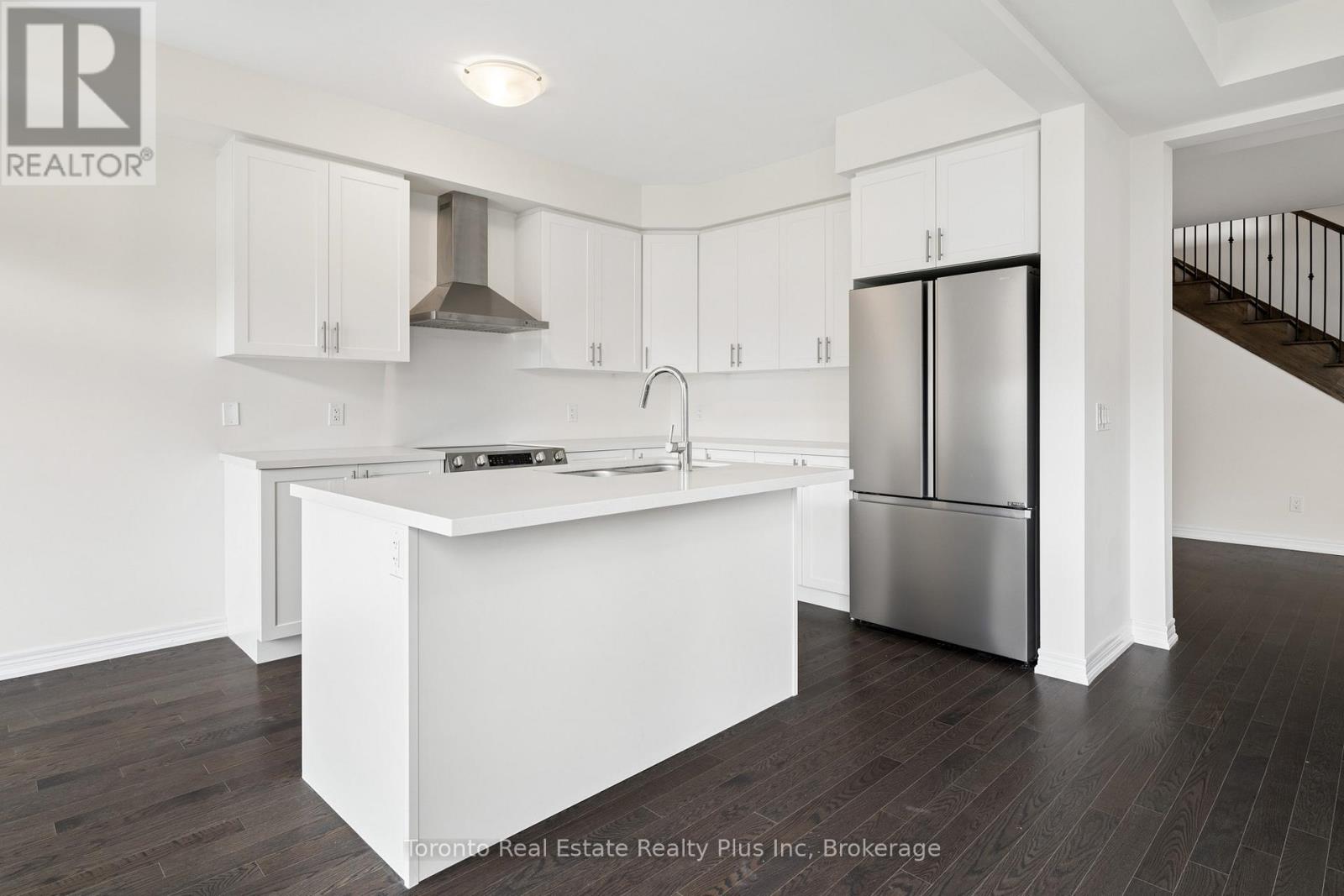 241 Broadacre Drive, Kitchener, Ontario  N2R 0S6 - Photo 20 - X13005378