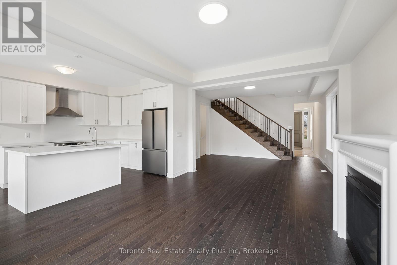 241 Broadacre Drive, Kitchener, Ontario  N2R 0S6 - Photo 24 - X13005378