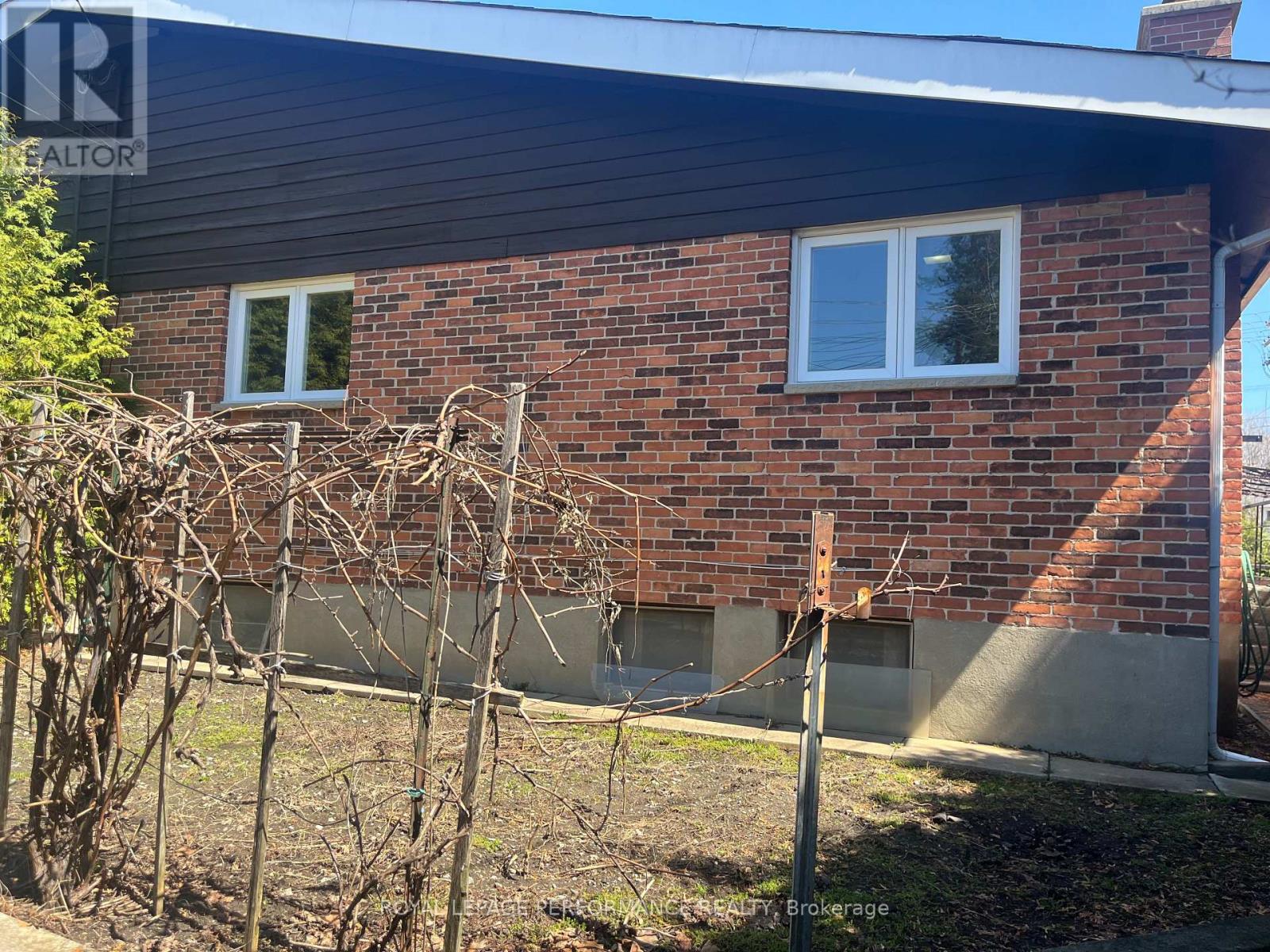 2212 St Laurent Boulevard, Ottawa, Ontario  K1G 1B2 - Photo 26 - X12927430