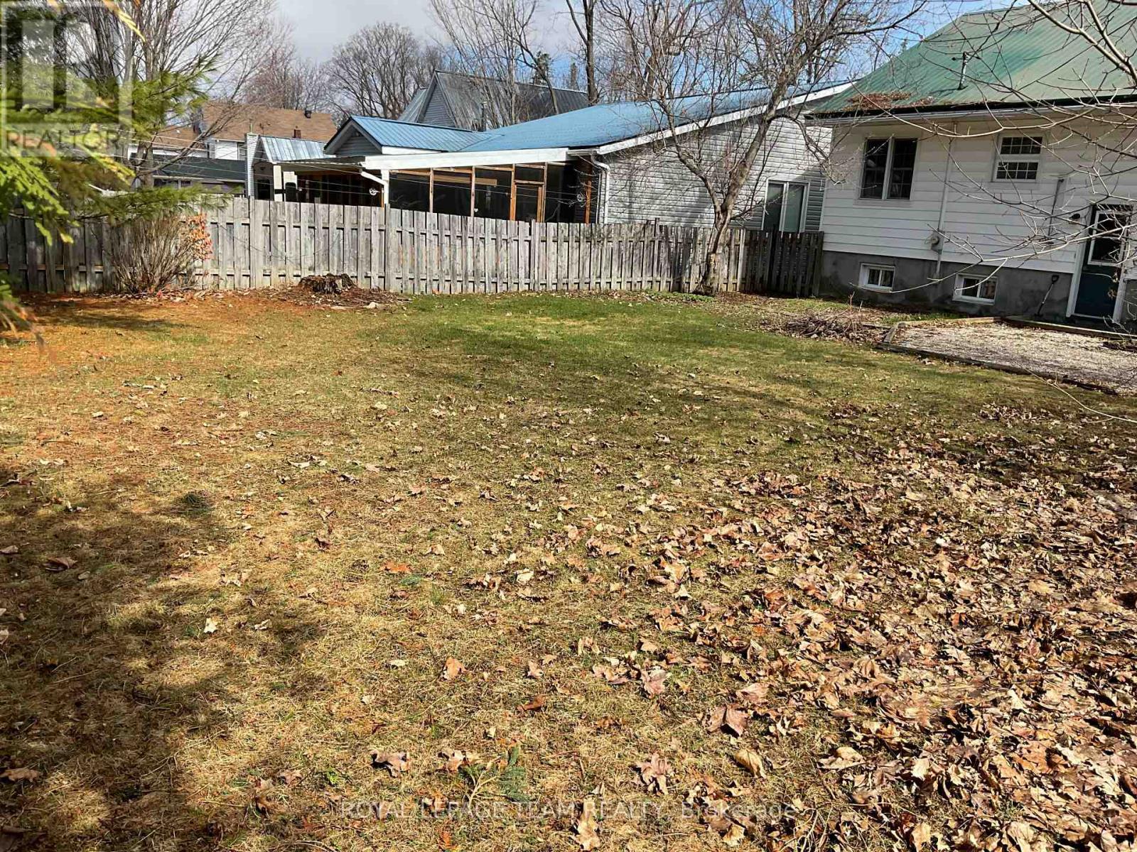 294 St George Street, Mississippi Mills, Ontario  K0A 1A0 - Photo 23 - X12948958