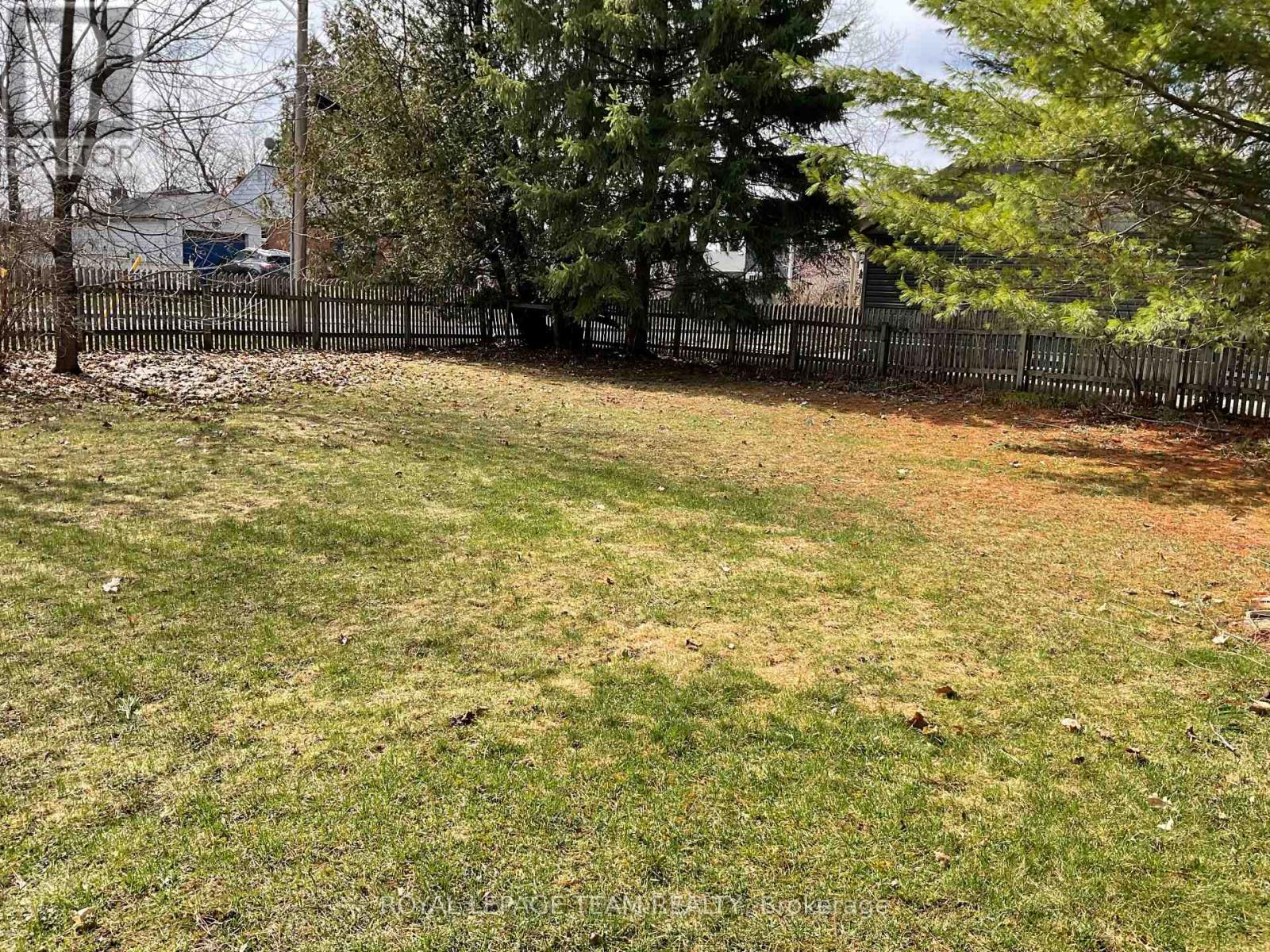 294 St George Street, Mississippi Mills, Ontario  K0A 1A0 - Photo 25 - X12948958