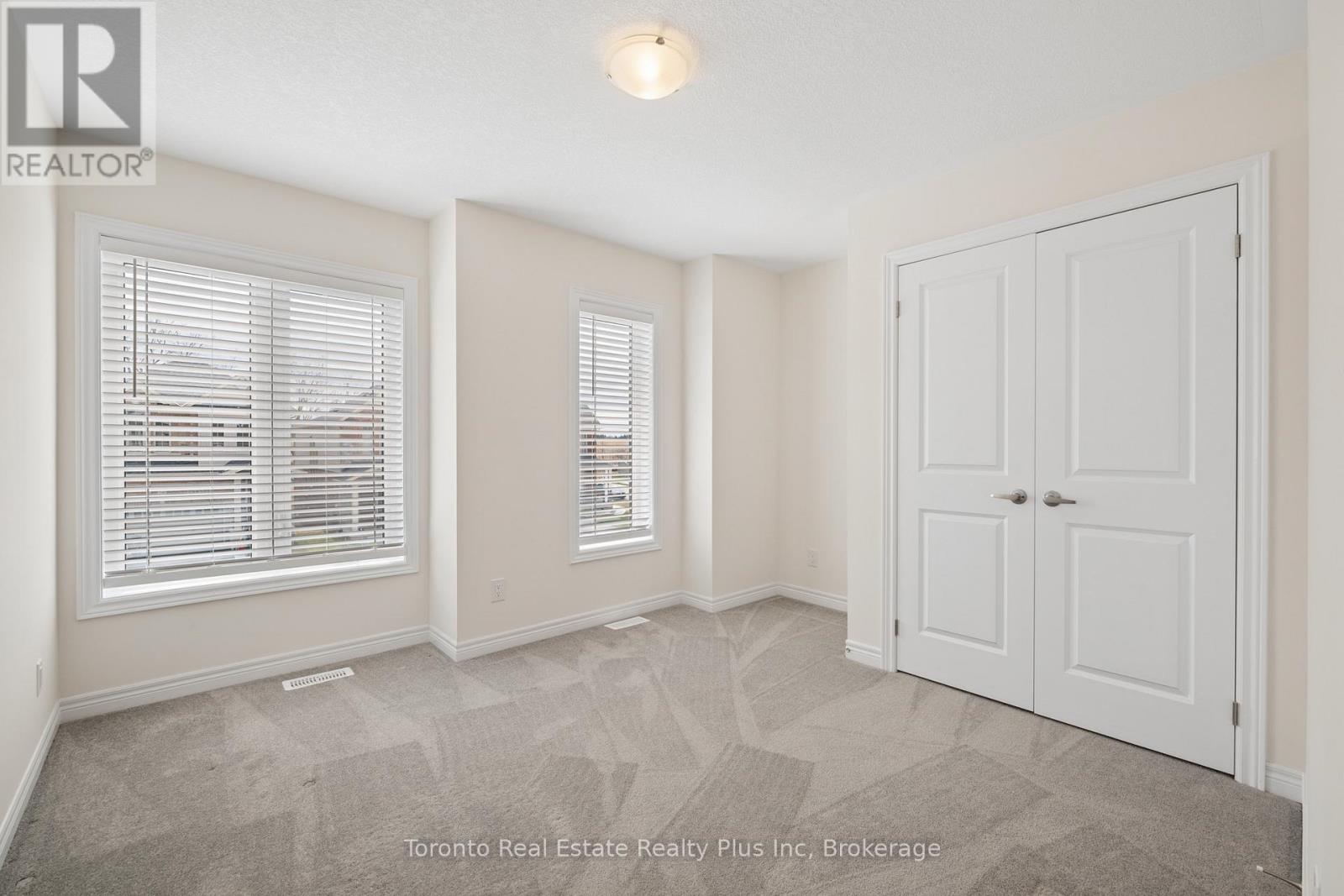 241 Broadacre Drive, Kitchener, Ontario  N2R 0S6 - Photo 36 - X13005378