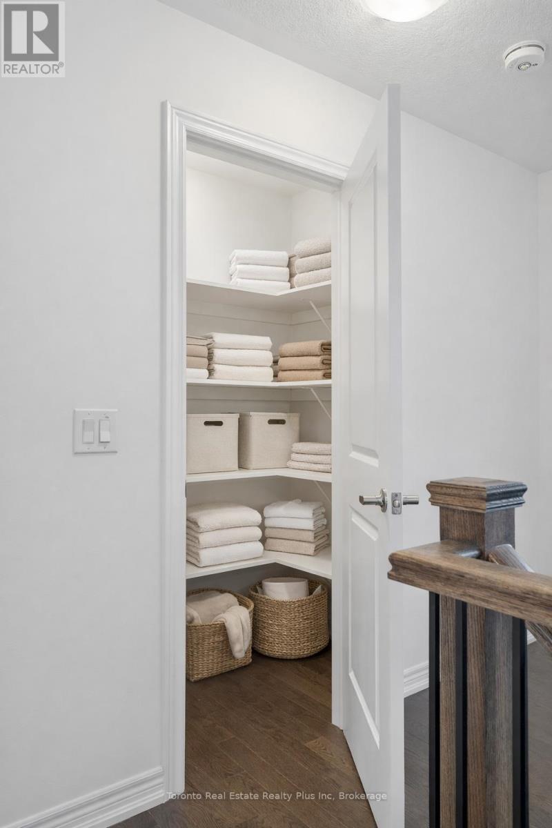 241 Broadacre Drive, Kitchener, Ontario  N2R 0S6 - Photo 45 - X13005378