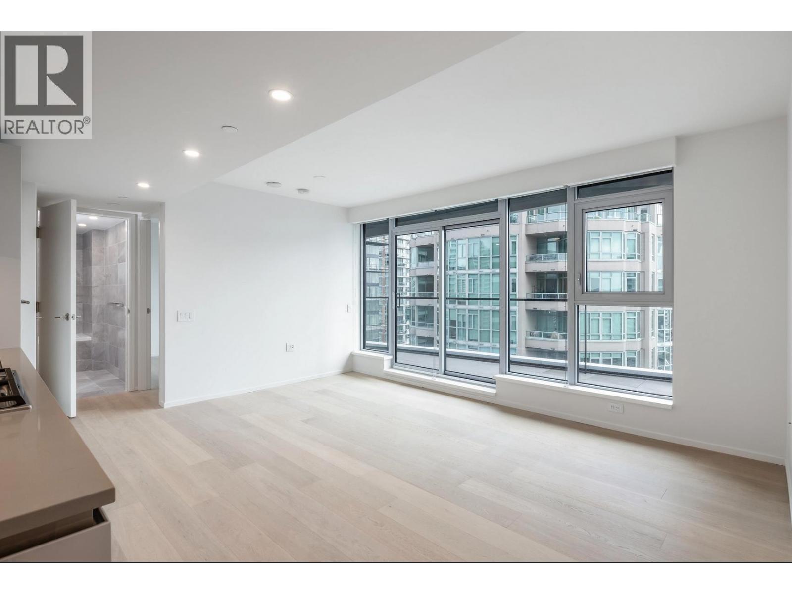 801 889 Pacific Street, Vancouver, British Columbia  V6Z 1C3 - Photo 5 - R3112720