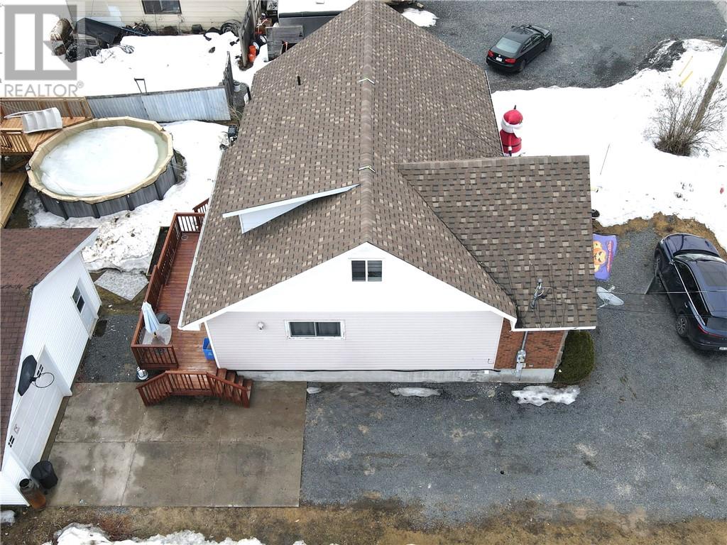 4290 St. Michel Street, Hanmer, Ontario  P3P 1N2 - Photo 4 - 2126983