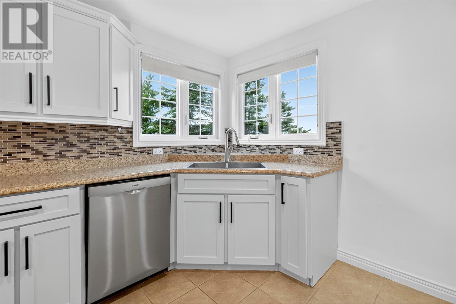 551 Main Road, Whitbourne, Newfoundland & Labrador  A0B 3K0 - Photo 8 - 1293349