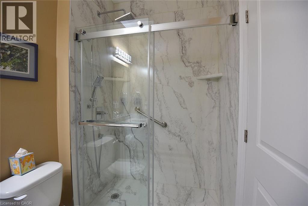 19 Dyment Court, Ancaster, Ontario  L9G 0E1 - Photo 14 - 40821887