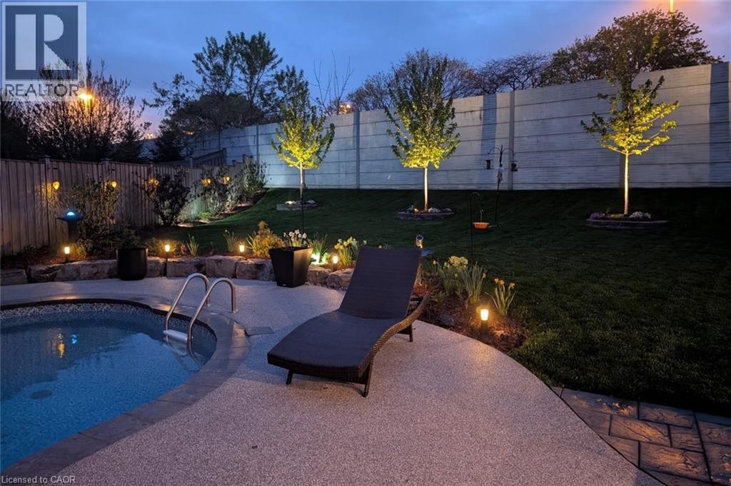 19 Dyment Court, Ancaster, Ontario  L9G 0E1 - Photo 27 - 40821887