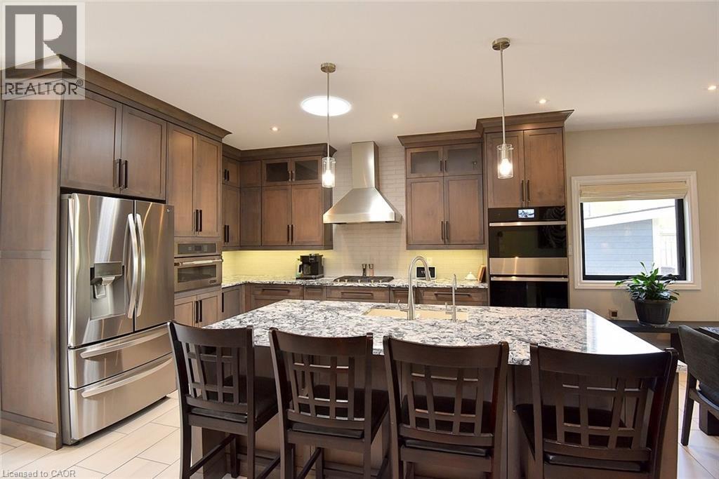 19 Dyment Court, Ancaster, Ontario  L9G 0E1 - Photo 6 - 40821887