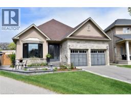 19 DYMENT Court, Ancaster, Ontario