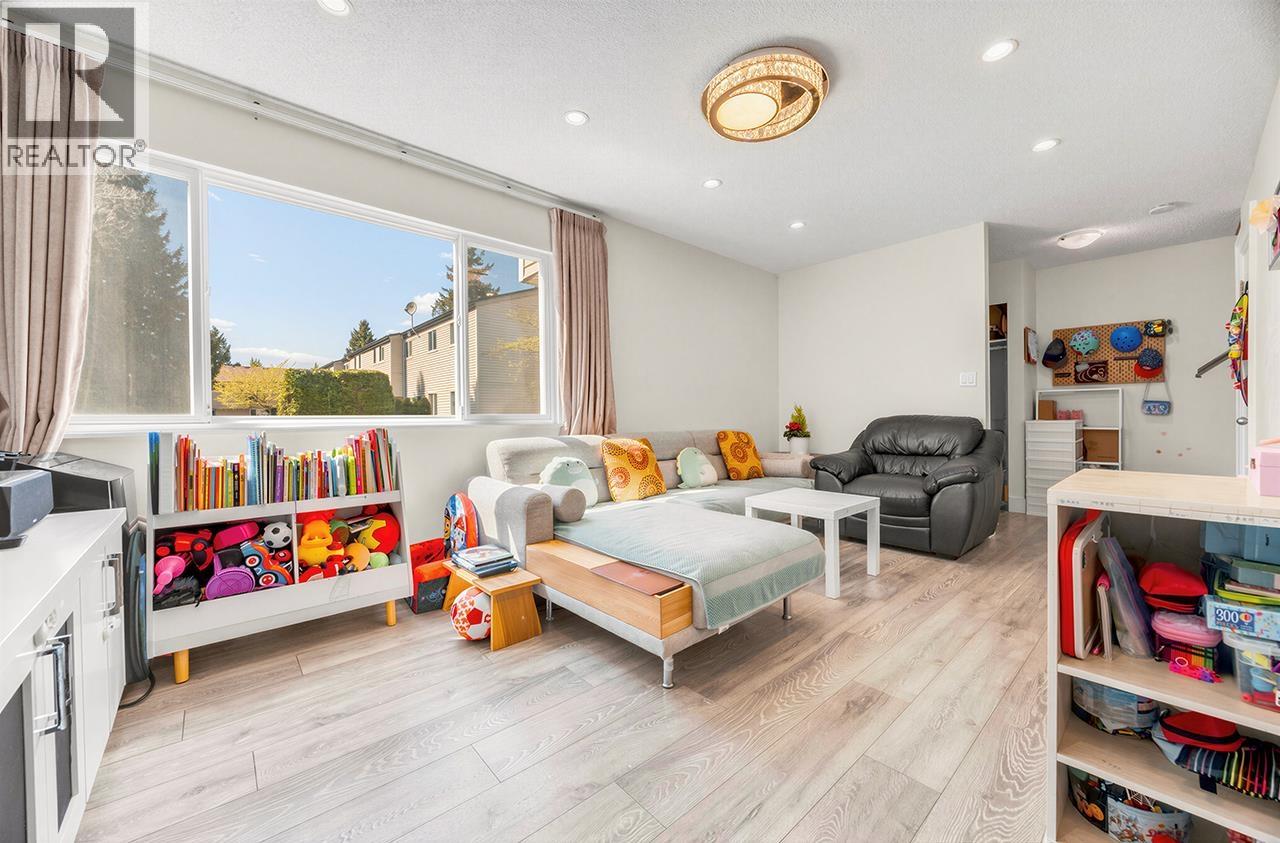 45 3425 E 49th Avenue, Vancouver, British Columbia  V5S 1M1 - Photo 11 - R3112727