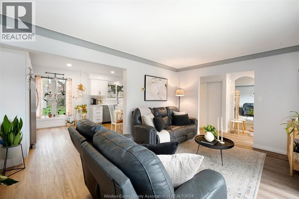 3581 Wolfe Court, Windsor, Ontario  N9C 1X2 - Photo 11 - 26008457
