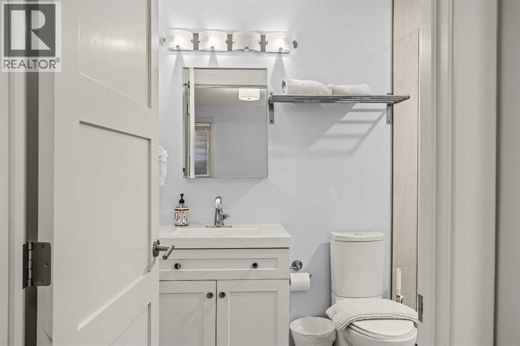 1, 1406 2nd Avenue, Canmore, Alberta  T1W 1M9 - Photo 27 - A2297403