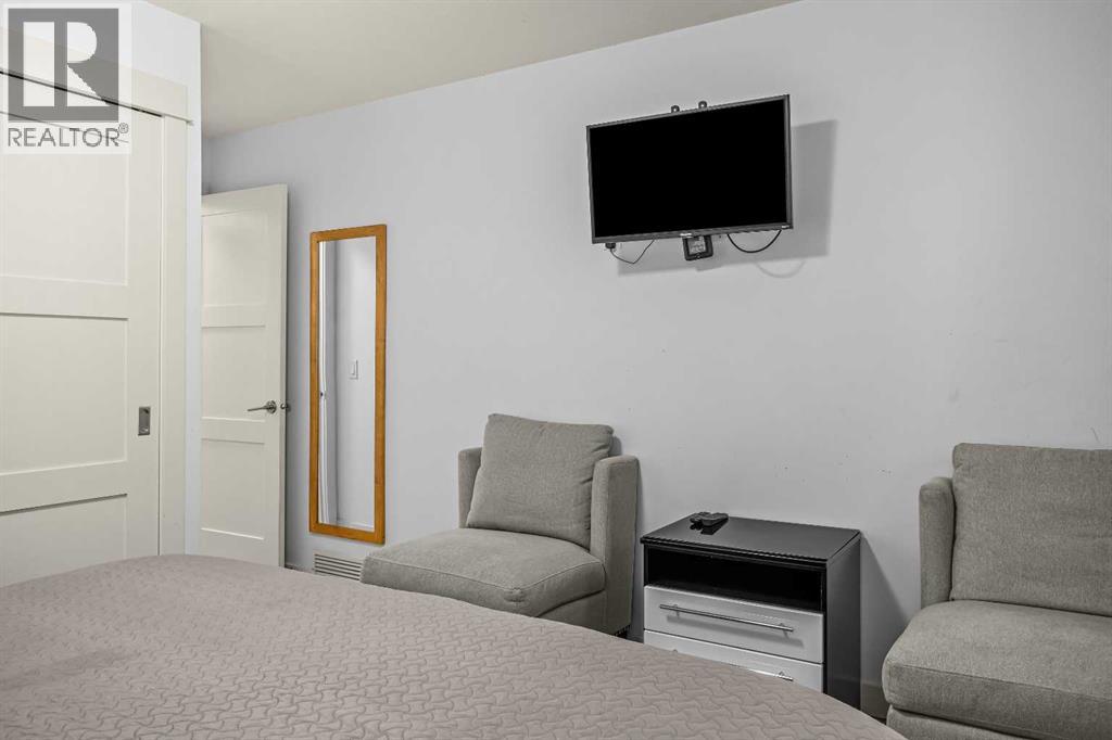 1, 1406 2nd Avenue, Canmore, Alberta  T1W 1M9 - Photo 34 - A2297403