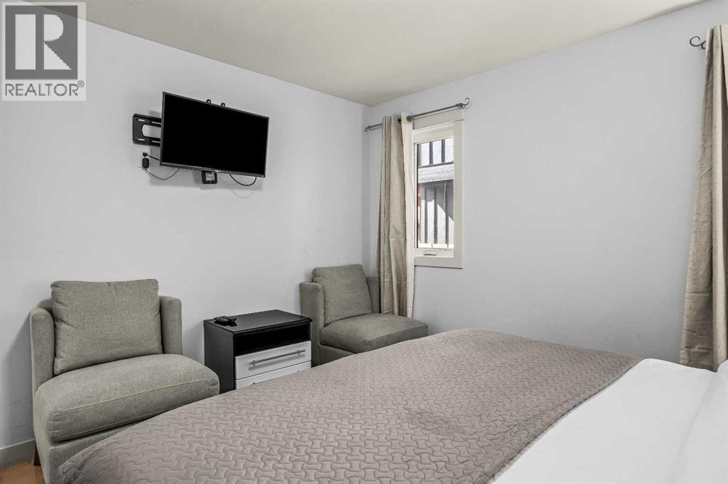 1, 1406 2nd Avenue, Canmore, Alberta  T1W 1M9 - Photo 35 - A2297403