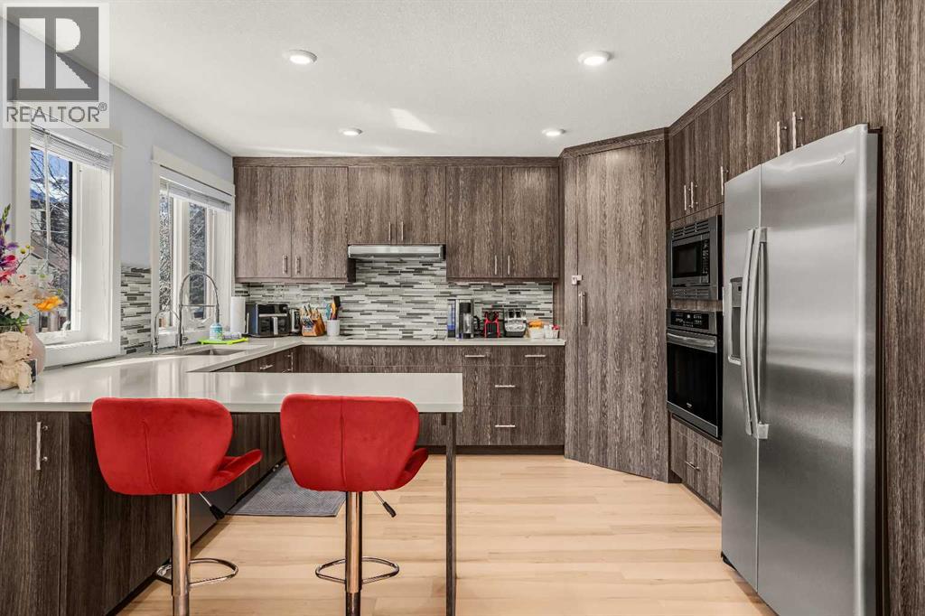 1, 1406 2nd Avenue, Canmore, Alberta  T1W 1M9 - Photo 4 - A2297403