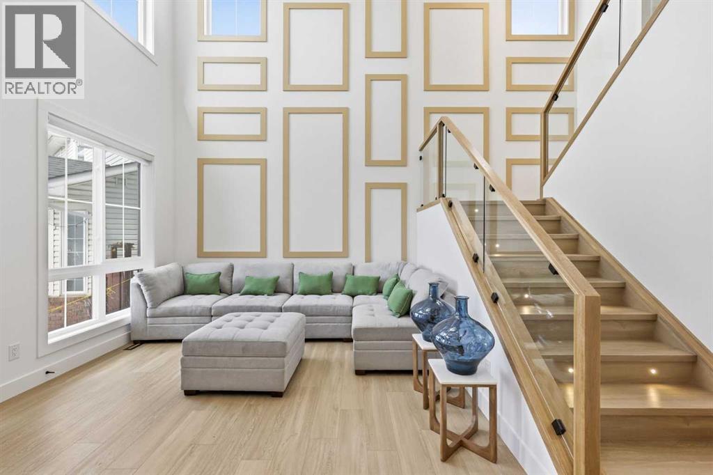 230 Royal Birch View Nw, Calgary, Alberta  T3G 5J8 - Photo 5 - A2299639