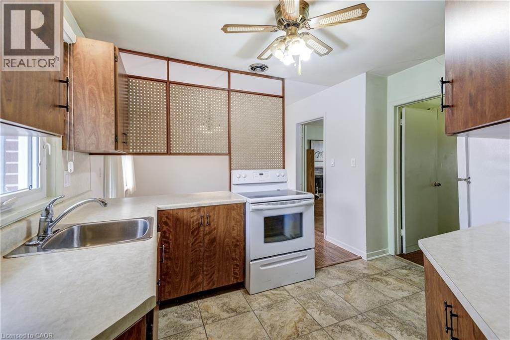 1057 Cedar Avenue, Burlington, Ontario  L7T 2R8 - Photo 17 - 40819195