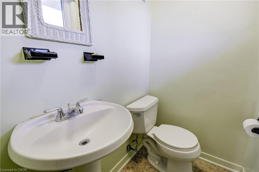 1057 Cedar Avenue, Burlington, Ontario  L7T 2R8 - Photo 21 - 40819195