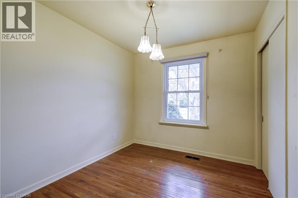 1057 Cedar Avenue, Burlington, Ontario  L7T 2R8 - Photo 22 - 40819195