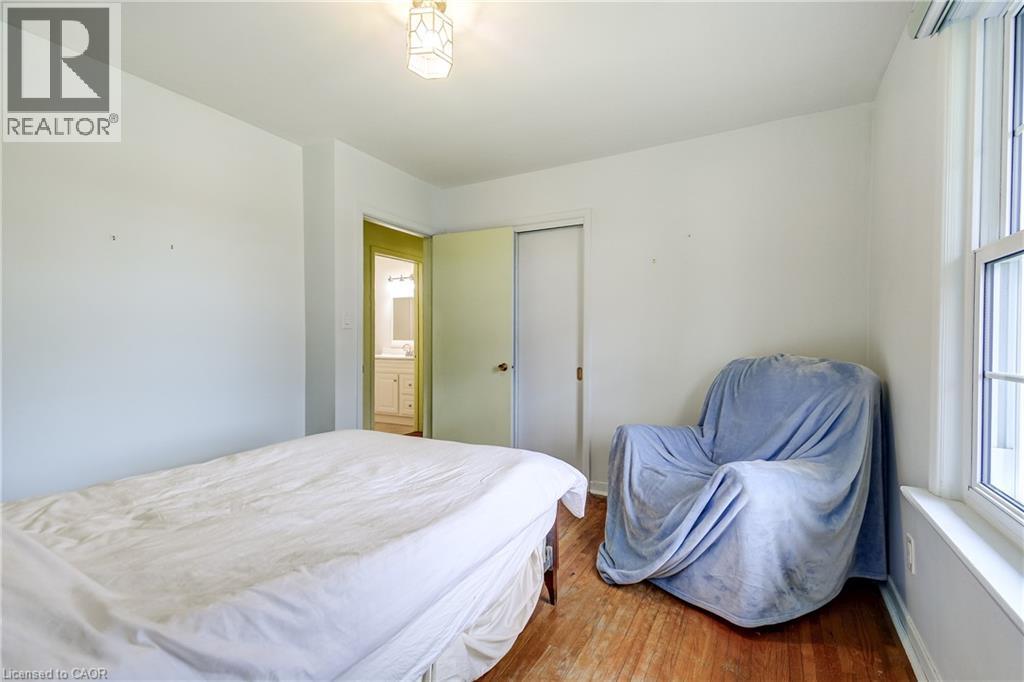 1057 Cedar Avenue, Burlington, Ontario  L7T 2R8 - Photo 28 - 40819195