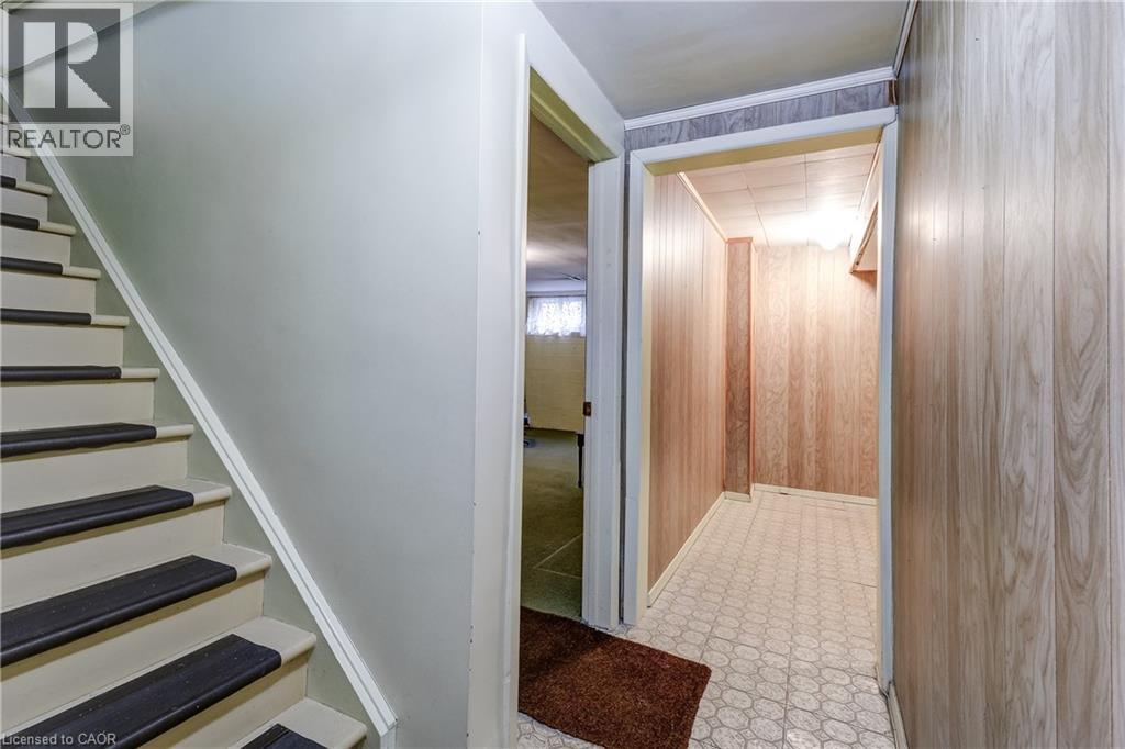 1057 Cedar Avenue, Burlington, Ontario  L7T 2R8 - Photo 31 - 40819195