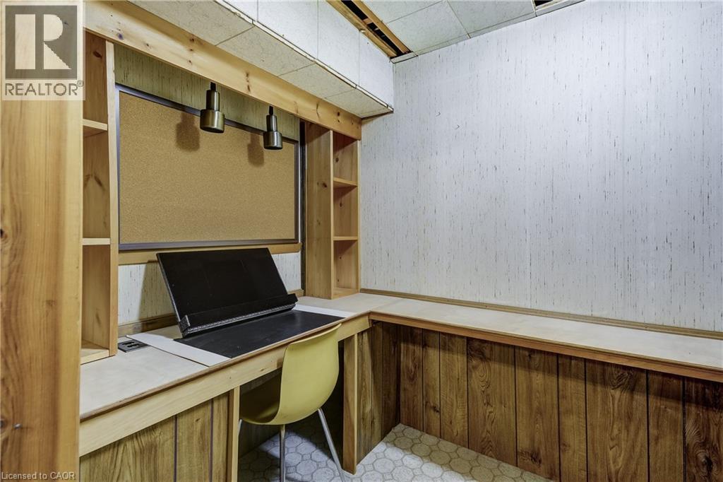 1057 Cedar Avenue, Burlington, Ontario  L7T 2R8 - Photo 39 - 40819195